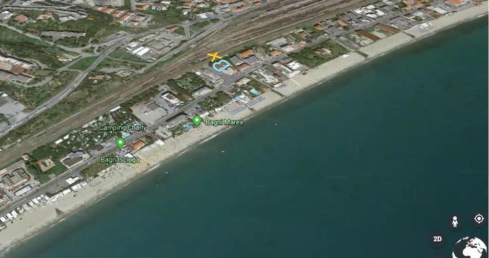 House Of Fly With Sea View, Front The Beach Savona Exterior photo