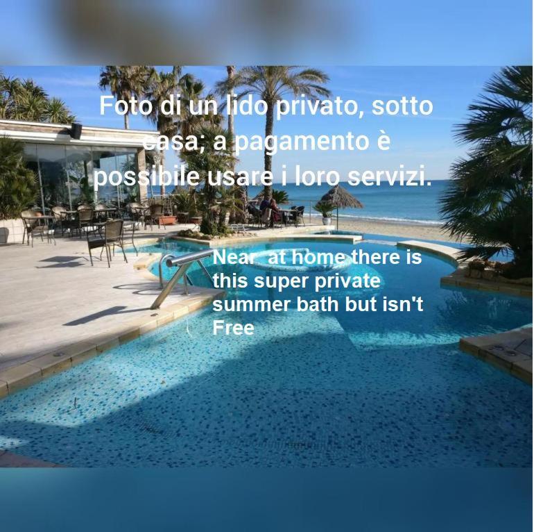 House Of Fly With Sea View, Front The Beach Savona Exterior photo